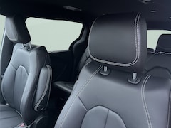 2026 Chrysler Pacifica SELECT AWD Passenger Van