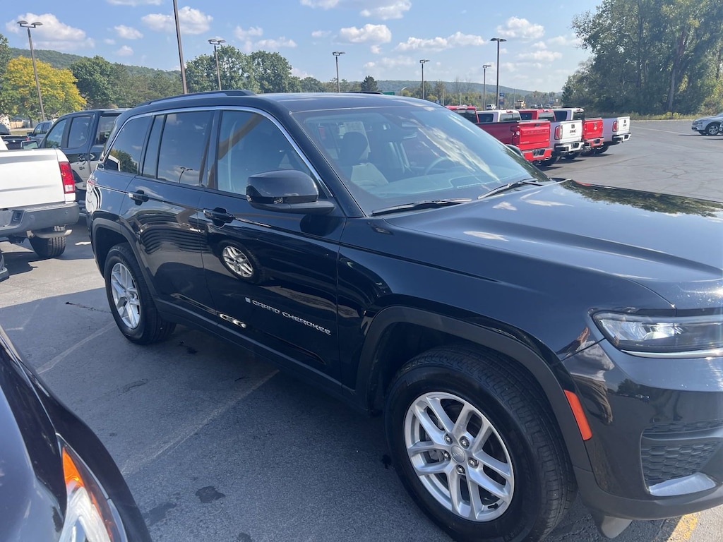 Used 2024 Jeep Grand Cherokee For Sale at Simmons Rockwell Nissan of