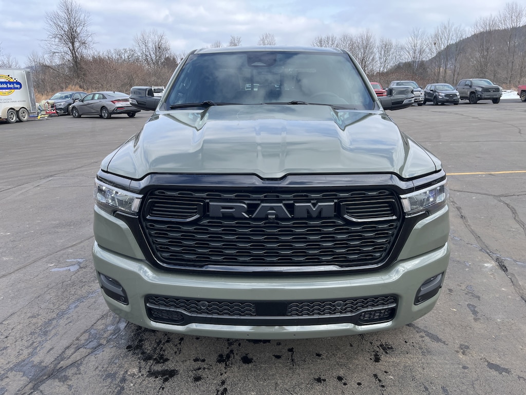 New 2026 Ram 1500 BIG HORN CREW CAB 4X4 5'7 BOX Pickup