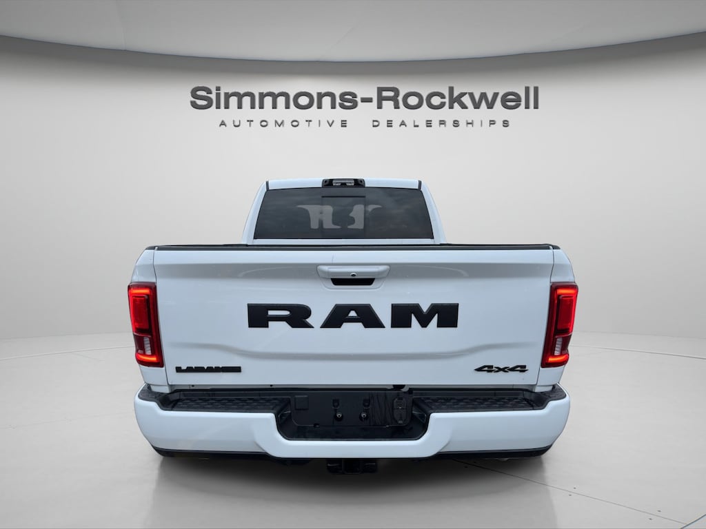 New 2026 Ram 2500 LARAMIE CREW CAB 4X4 6'4 BOX Pickup