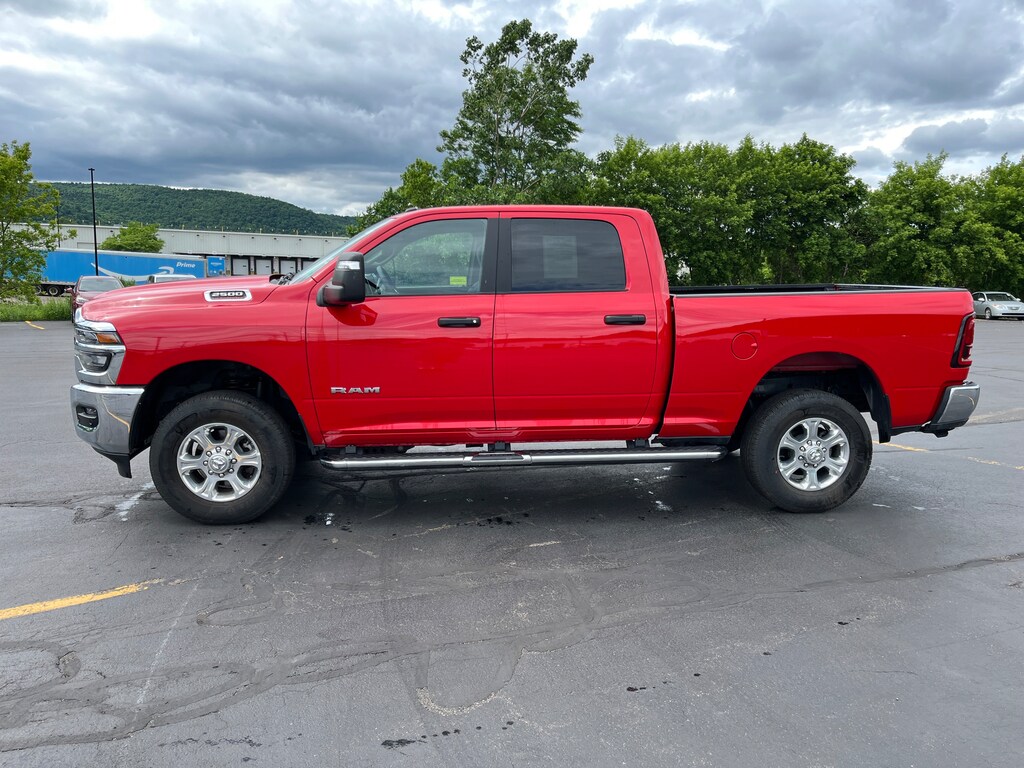 Used 2026 Ram 2500 Big Horn Big Horn 4x4 Crew Cab 64 Box