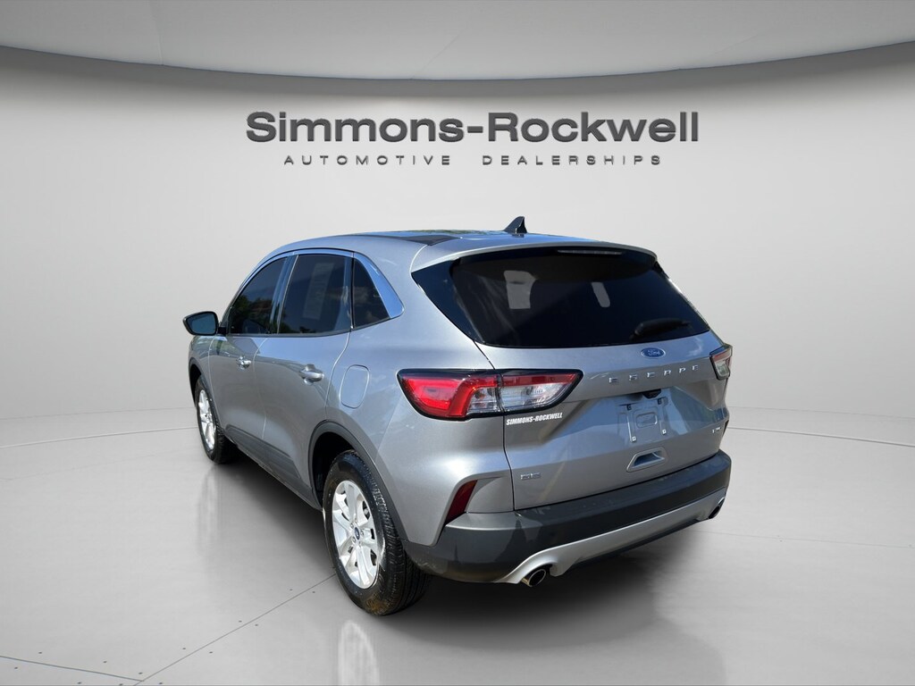 New 2022 Ford Escape SE SE AWD