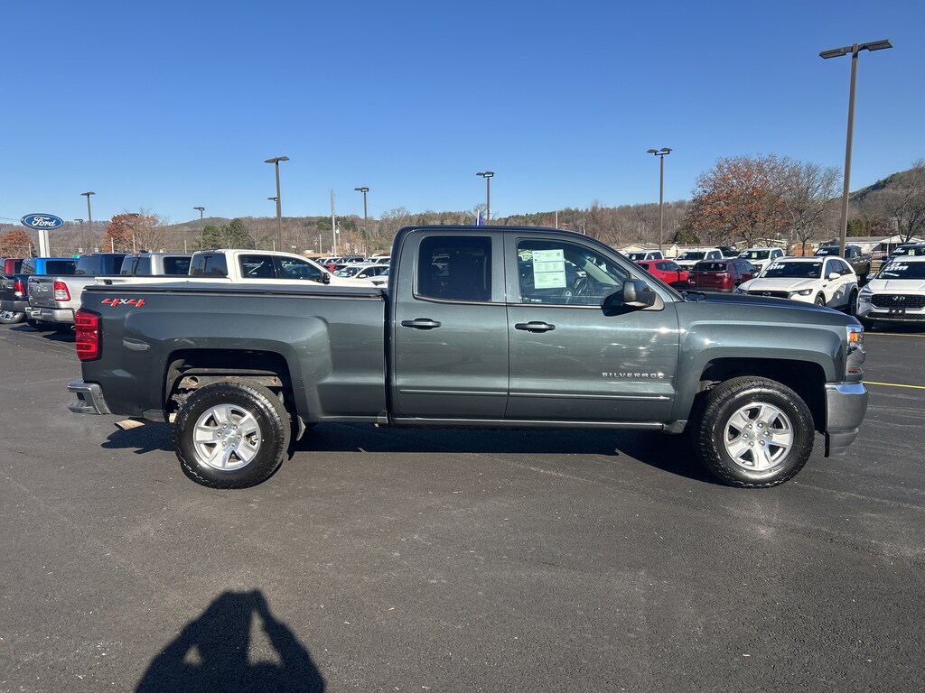 Certified 2019 Chevrolet Silverado 1500 LD LT 4WD Double Cab LT w/1LT