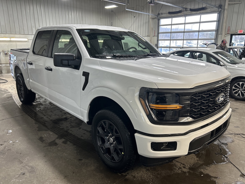 New 2026 Ford F-150 STX STX 4WD SuperCrew 5.5 Box