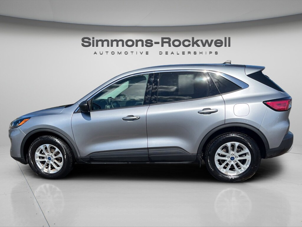 New 2022 Ford Escape SE SE AWD