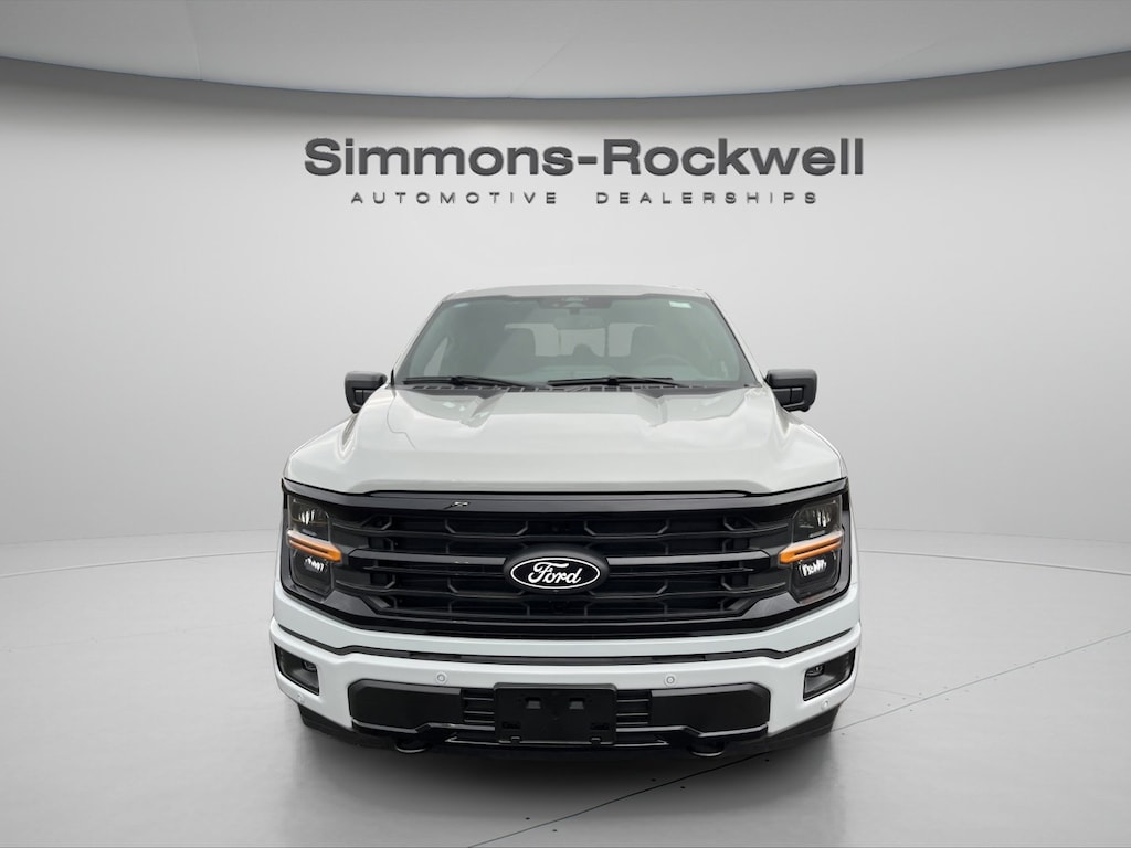 New 2026 Ford F-150 XLT XLT 4WD SuperCrew 5.5 Box