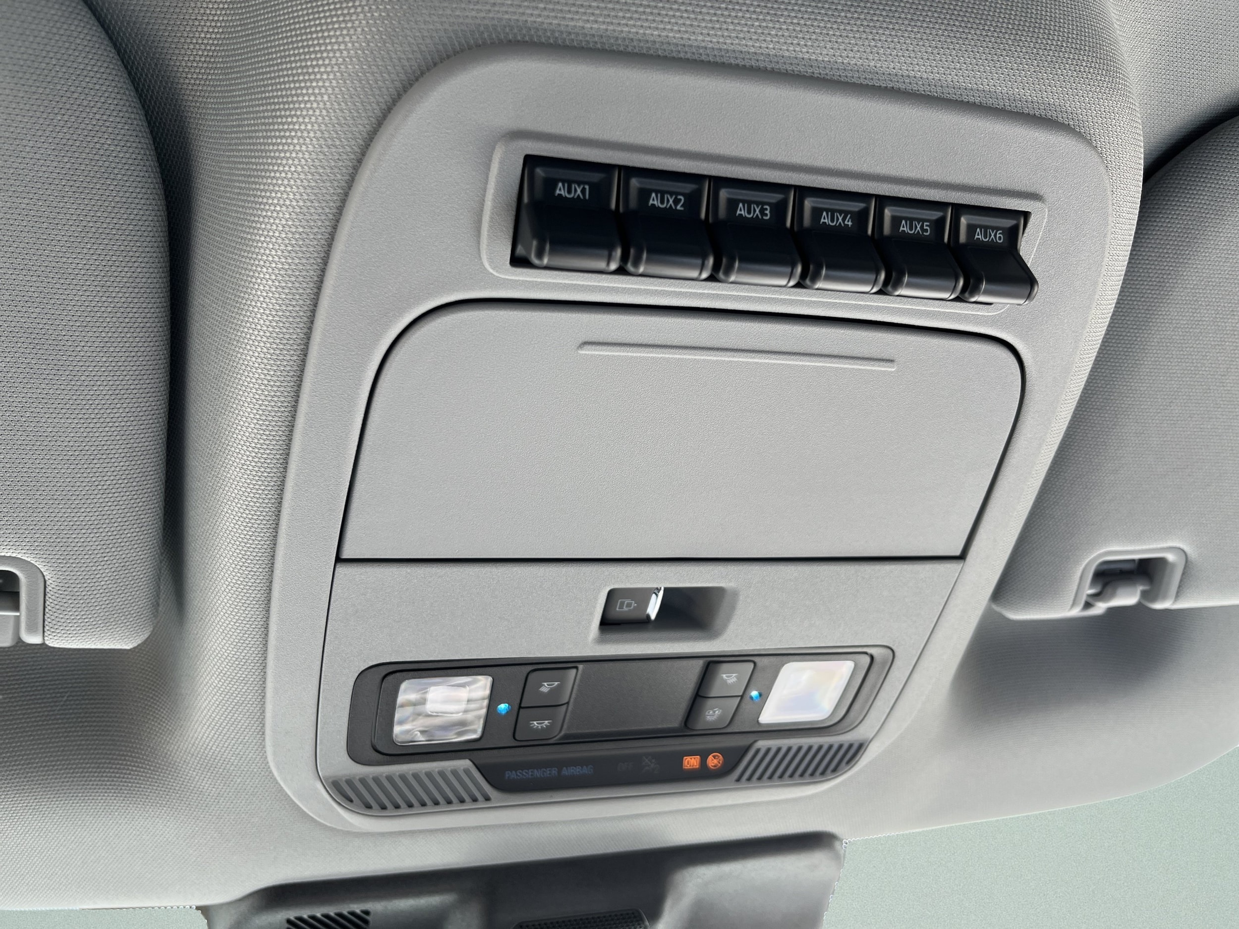 2026 Ford F-350 Super Duty XLT - Photo 30