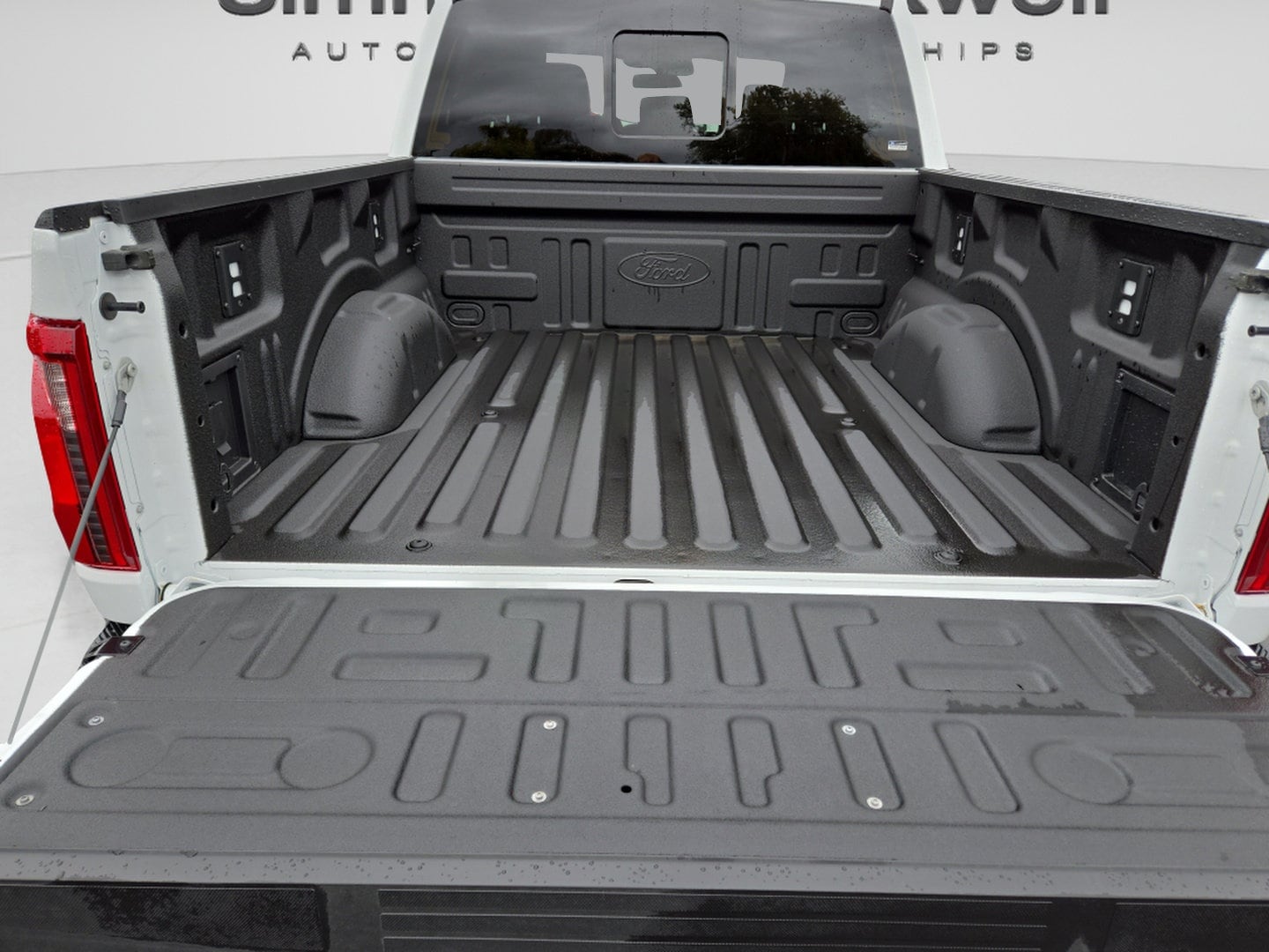 2026 Ford F-150 XLT - Photo 10