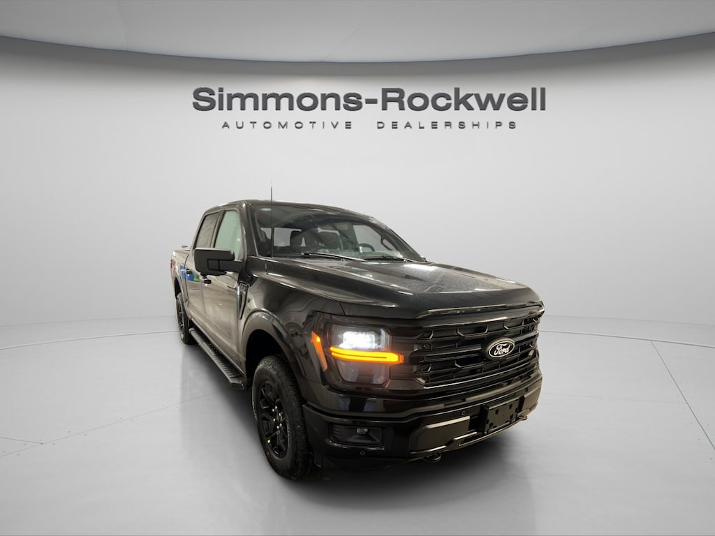 New 2026 Ford F-150 XLT XLT 4WD SuperCrew 5.5 Box