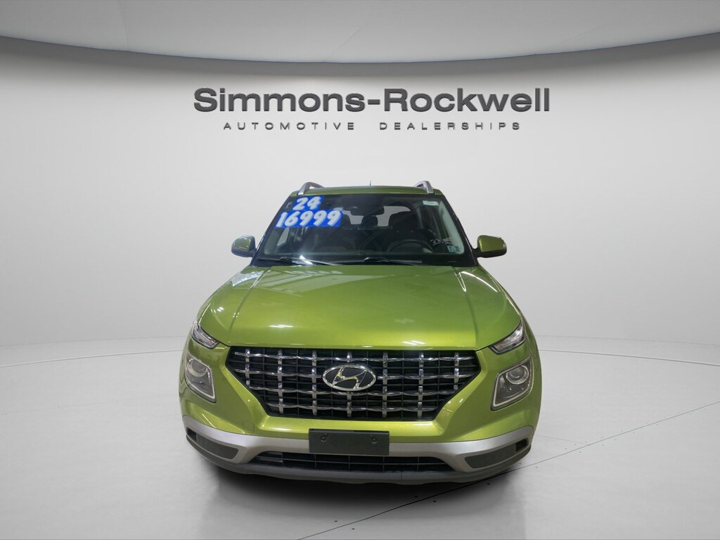 Used 2024 Hyundai Venue SEL SEL IVT