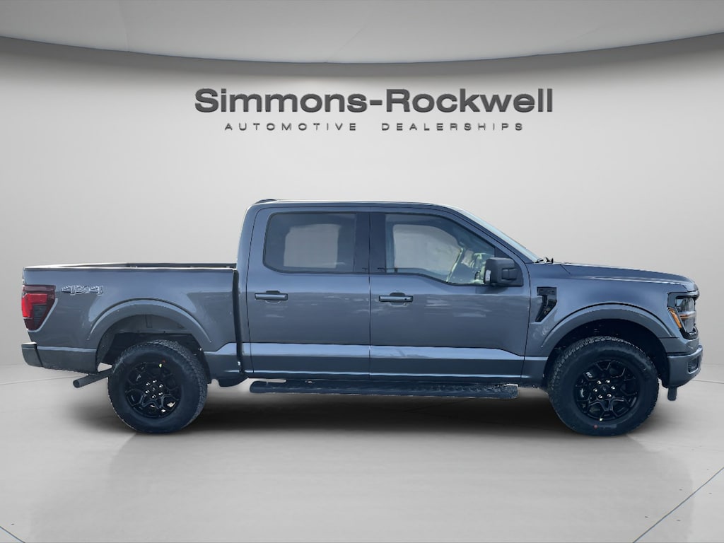 New 2026 Ford F-150 XLT XLT 4WD SuperCrew 5.5 Box