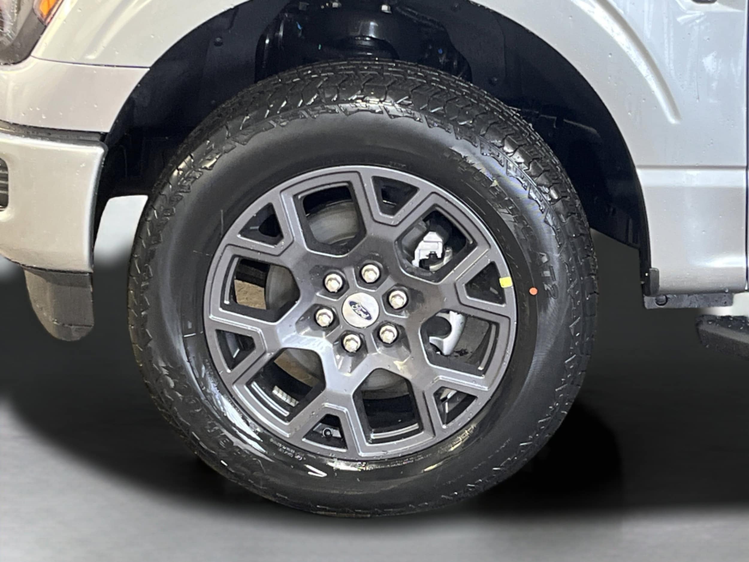 2026 Ford F-150 STX - Photo 9