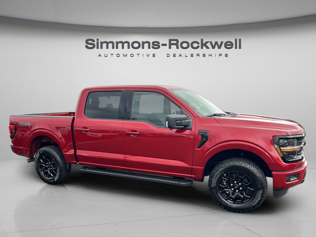 New 2025 Ford F-150 XLT XLT 4WD SuperCrew 5.5 Box