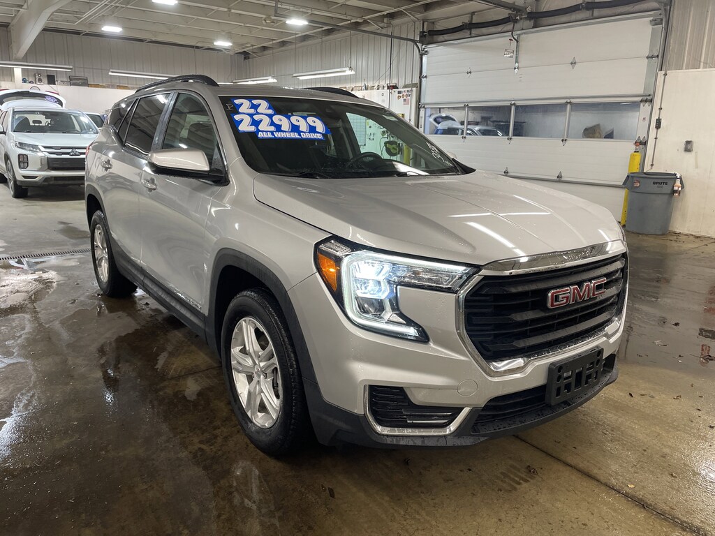 Used 2022 GMC Terrain SLE AWD SLE