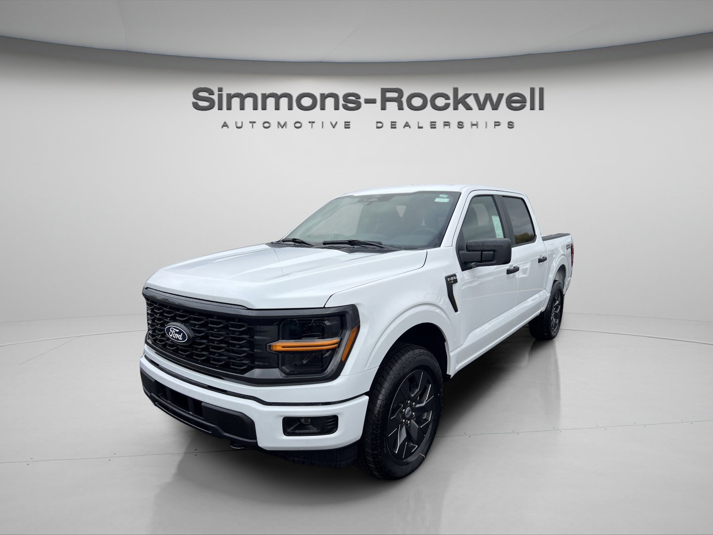 2025 Ford F-150 STX 4WD SuperCrew 5.5 Box 