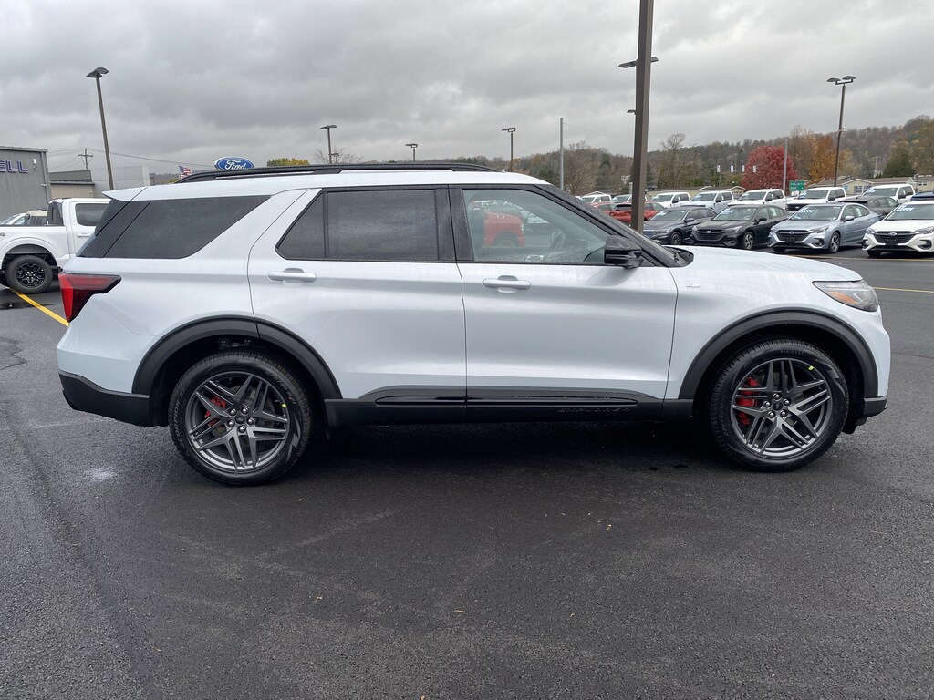 New 2026 Ford Explorer ST-Line ST-Line 4WD
