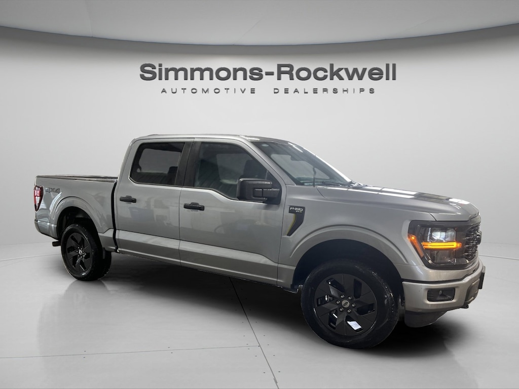 New 2025 Ford F-150 STX STX 4WD SuperCrew 5.5 Box