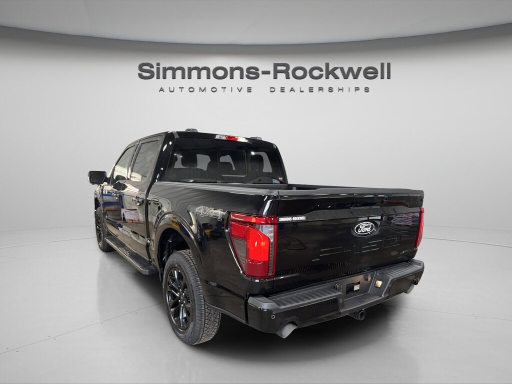 New 2026 Ford F-150 XLT XLT 4WD SuperCrew 5.5 Box