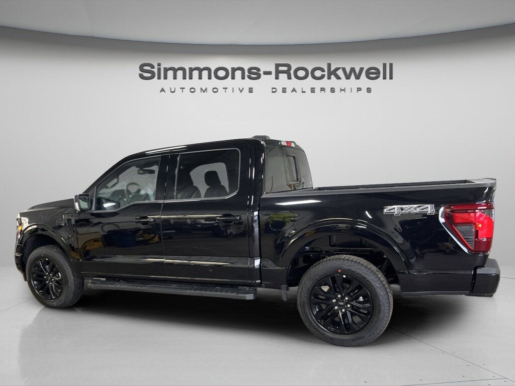 New 2026 Ford F-150 XLT XLT 4WD SuperCrew 5.5 Box