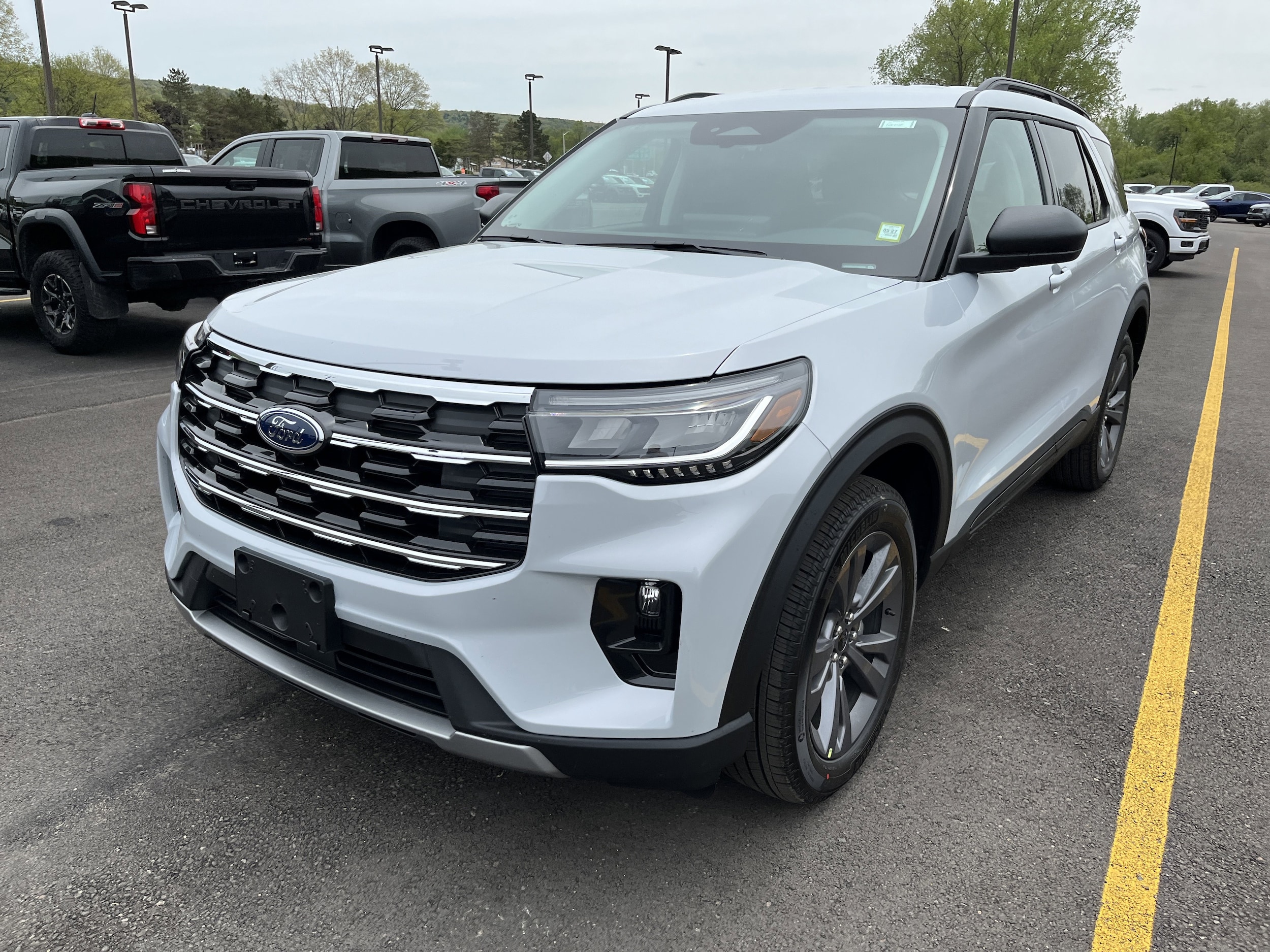 2026 Ford Explorer Active 4WD's photo