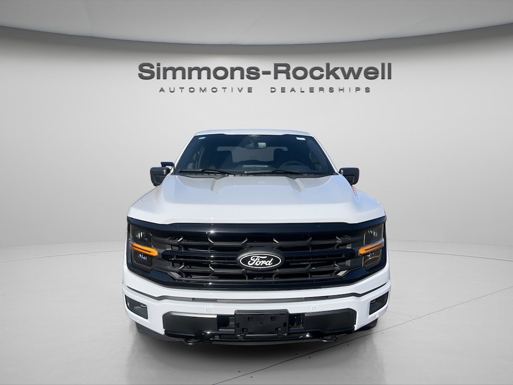 New 2026 Ford F-150 XLT XLT 4WD SuperCrew 5.5 Box