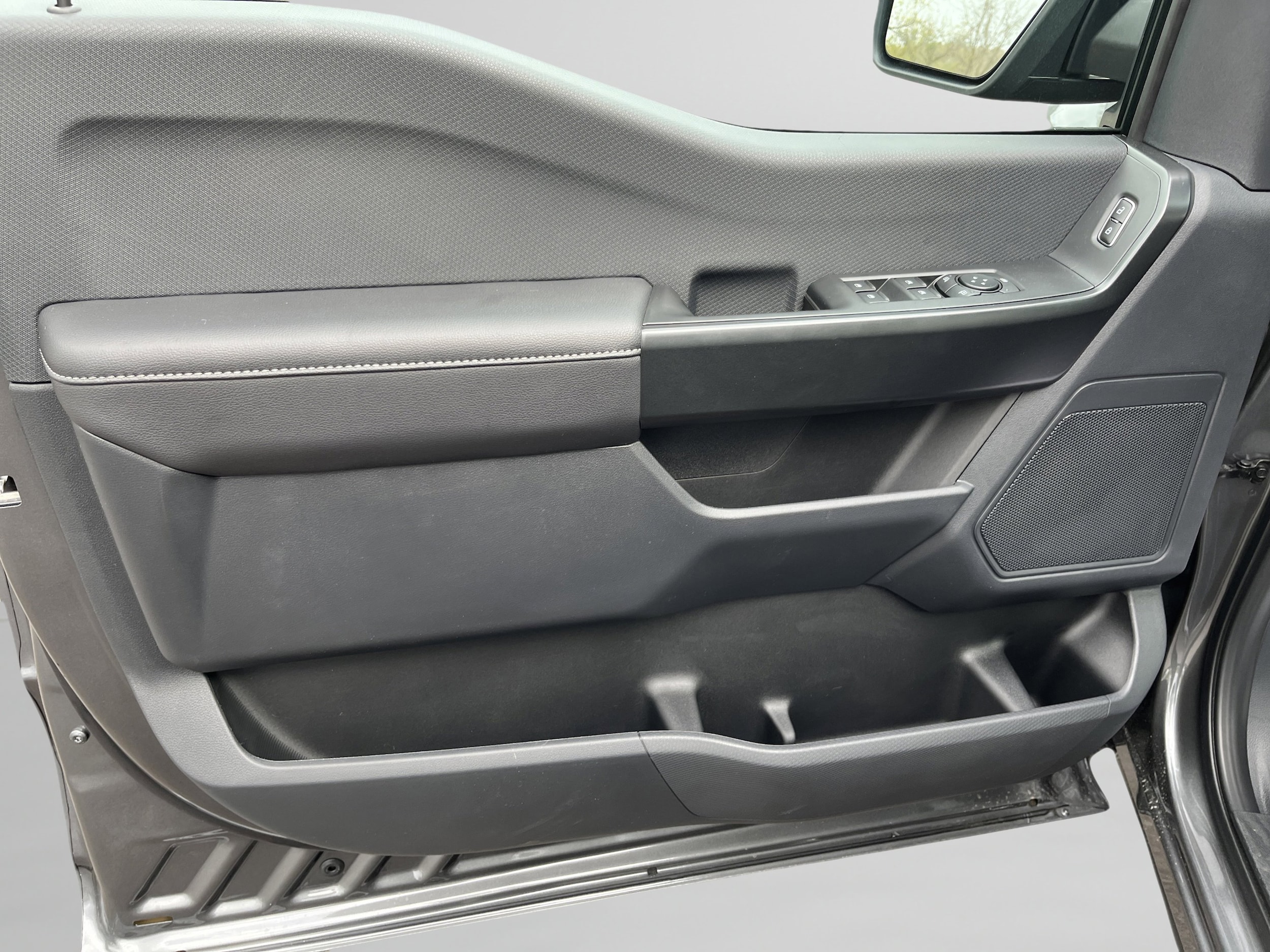2026 Ford F-150 STX - Photo 29