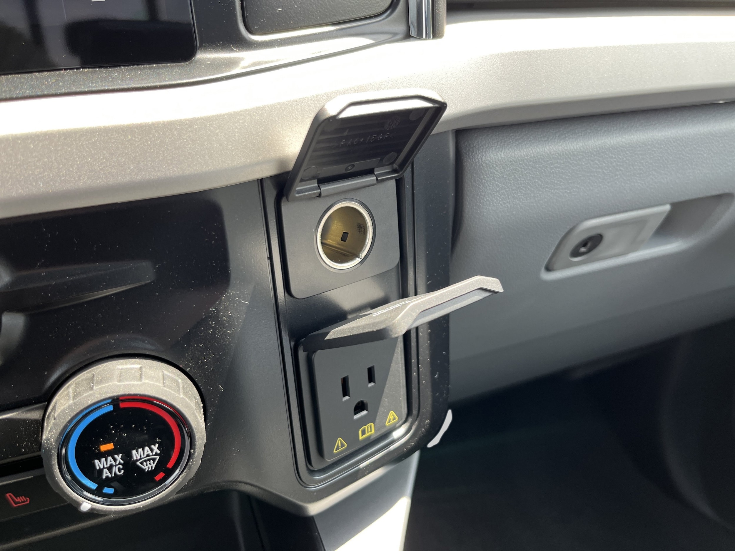 2026 Ford F-350 Super Duty XLT - Photo 27