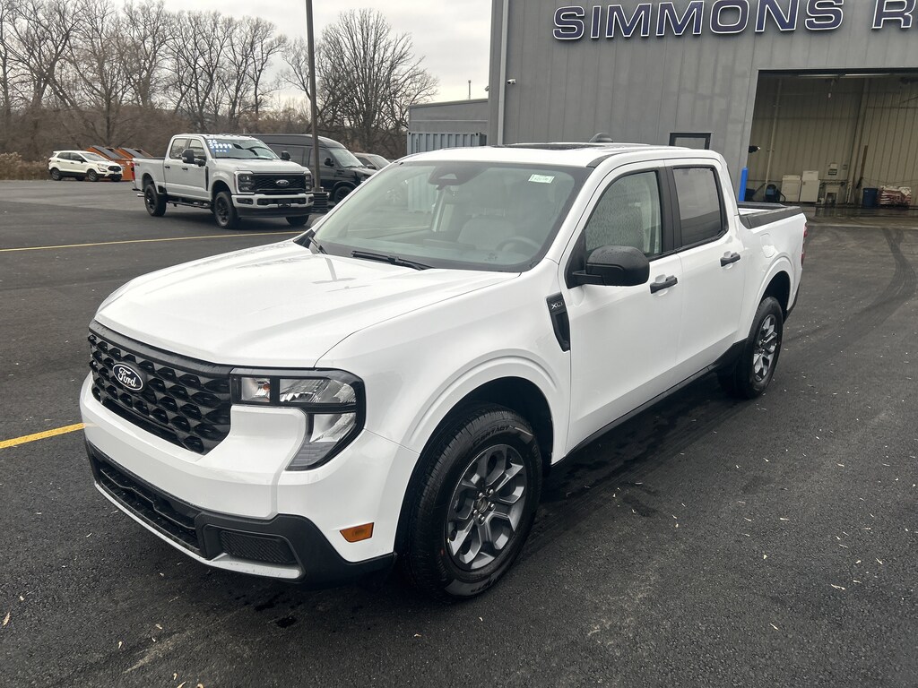 New 2025 Ford Maverick XLT XLT AWD SuperCrew