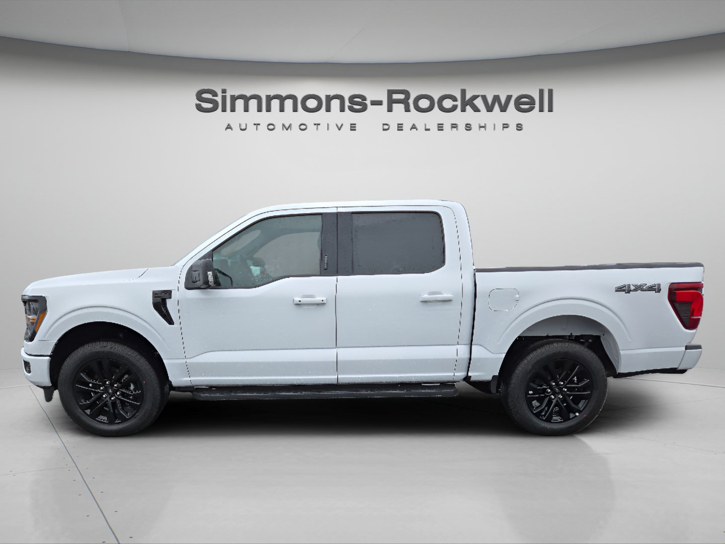 2026 Ford F-150 XLT - Photo 2