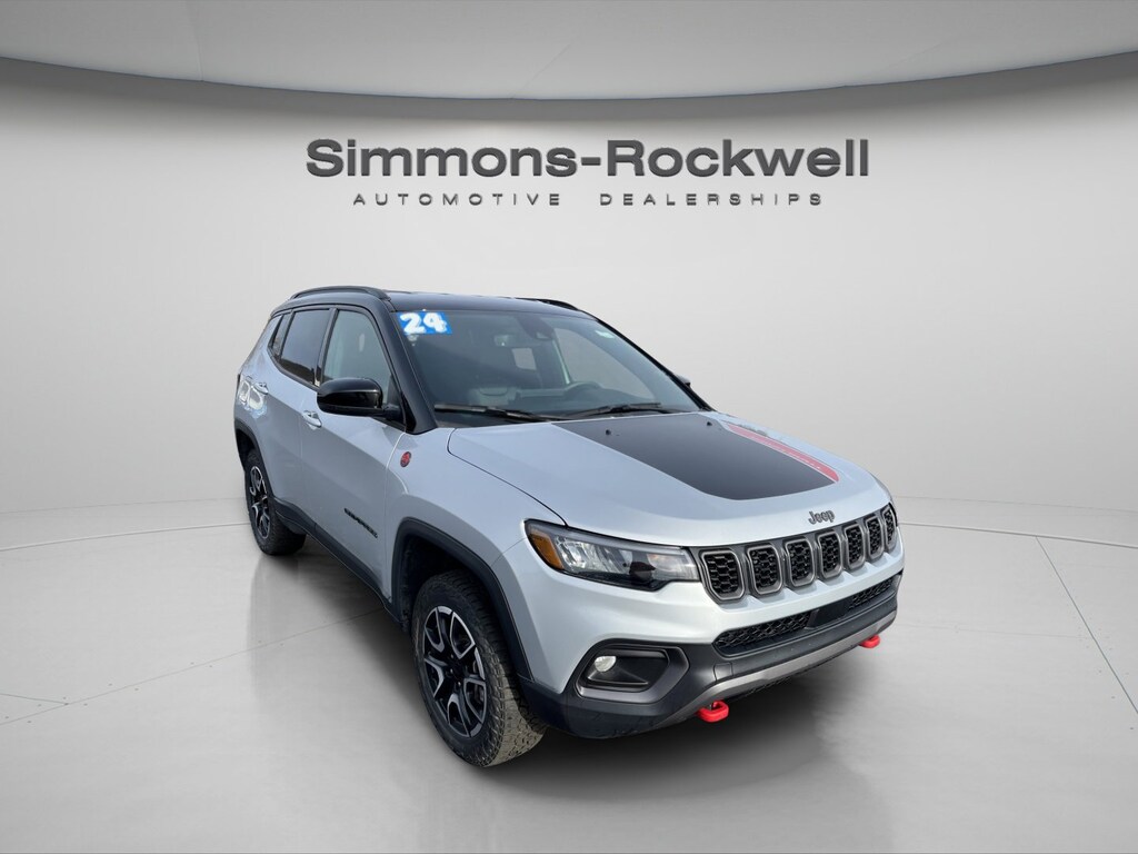 Used 2024 Jeep Compass Trailhawk Trailhawk 4x4