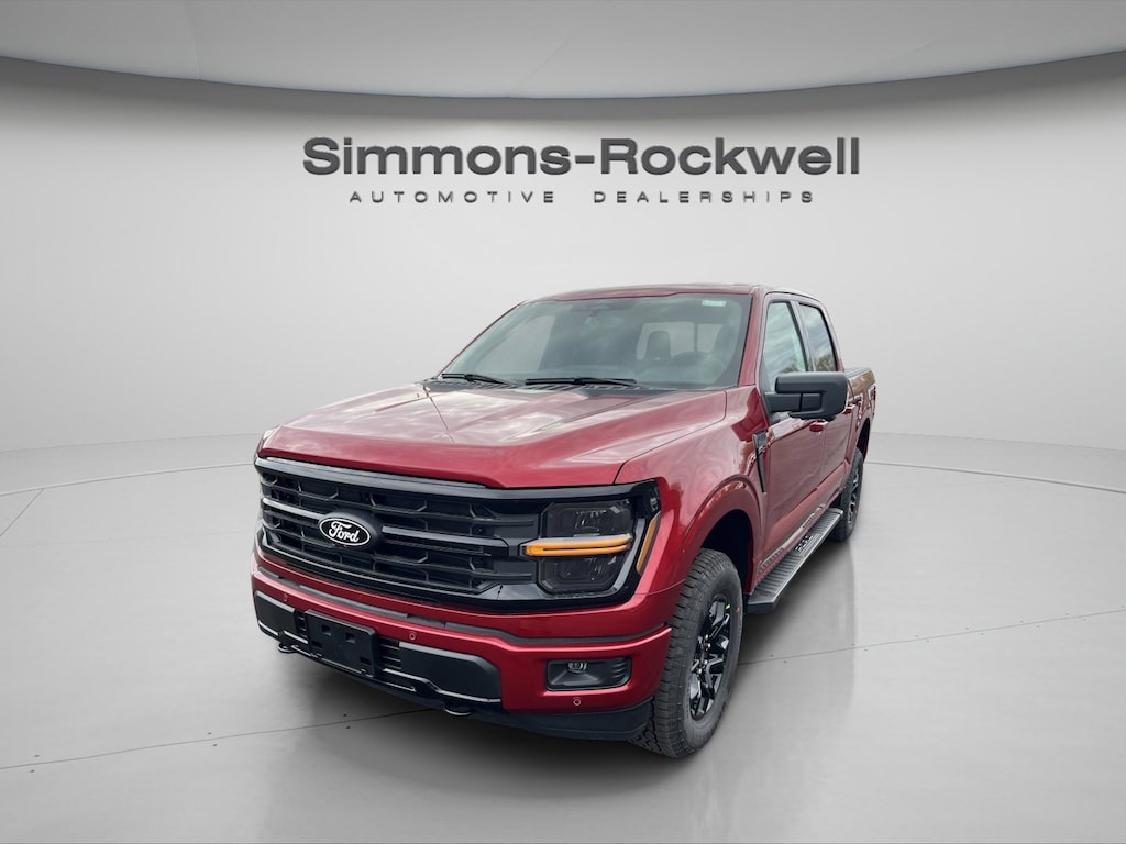New 2026 Ford F-150 XLT XLT 4WD SuperCrew 5.5 Box