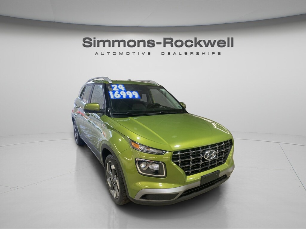 Used 2024 Hyundai Venue SEL SEL IVT