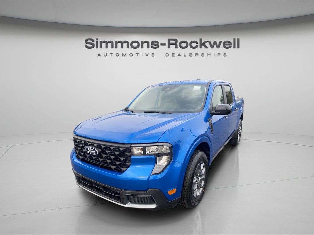 New 2025 Ford Maverick XLT XLT FWD SuperCrew