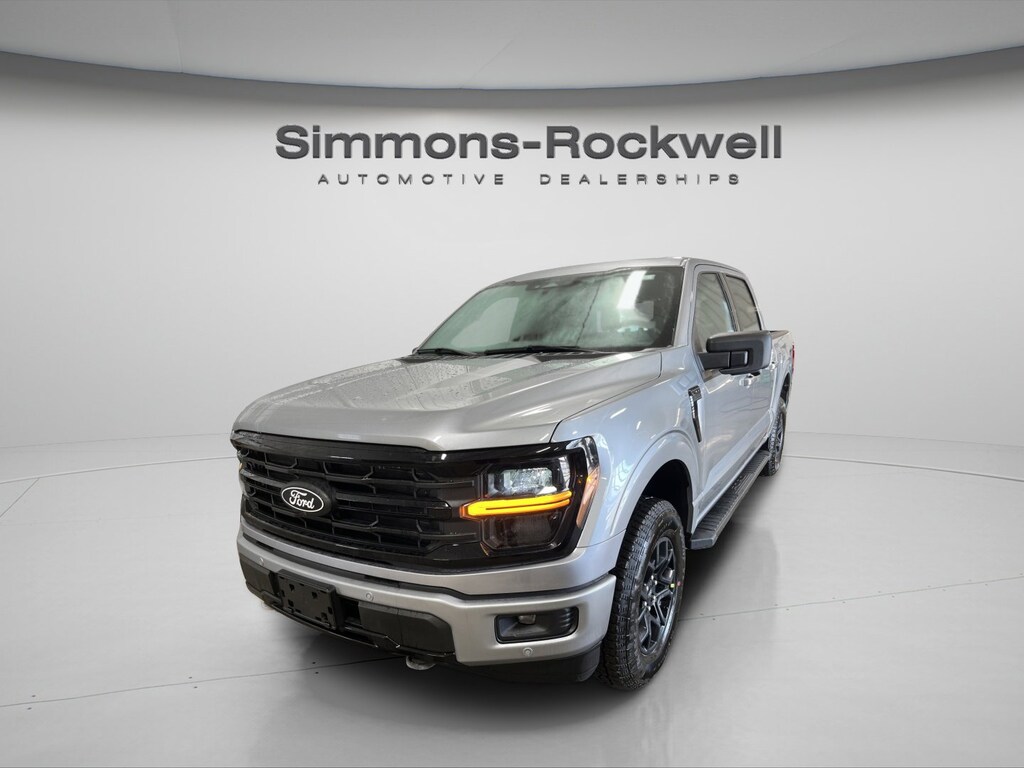 New 2026 Ford F-150 XLT XLT 4WD SuperCrew 5.5 Box