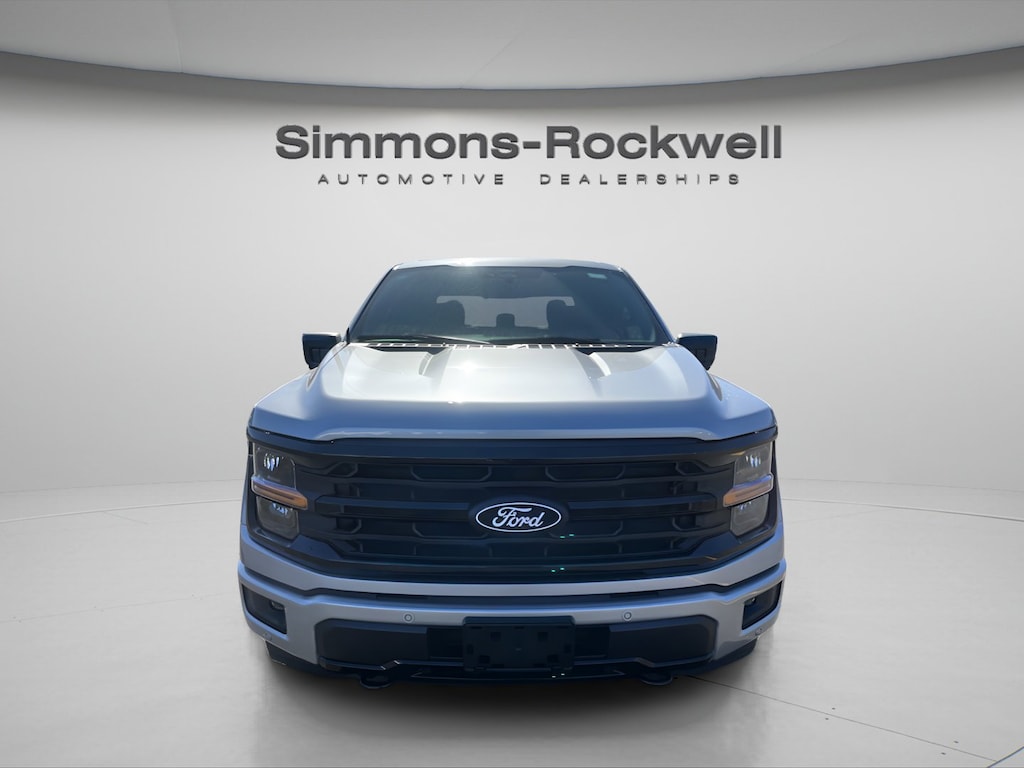 New 2026 Ford F-150 XLT XLT 4WD SuperCrew 5.5 Box