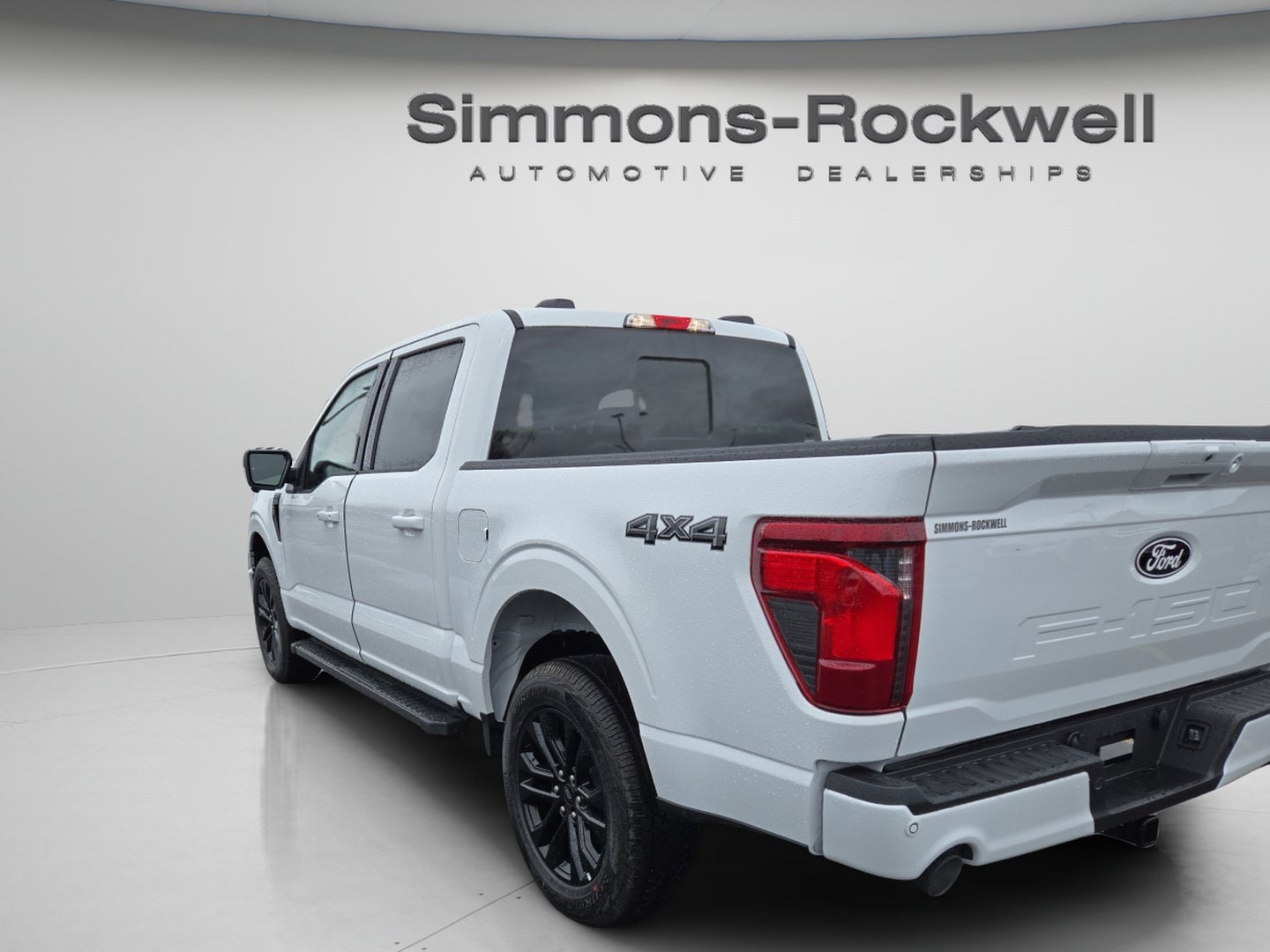 2026 Ford F-150 XLT - Photo 3
