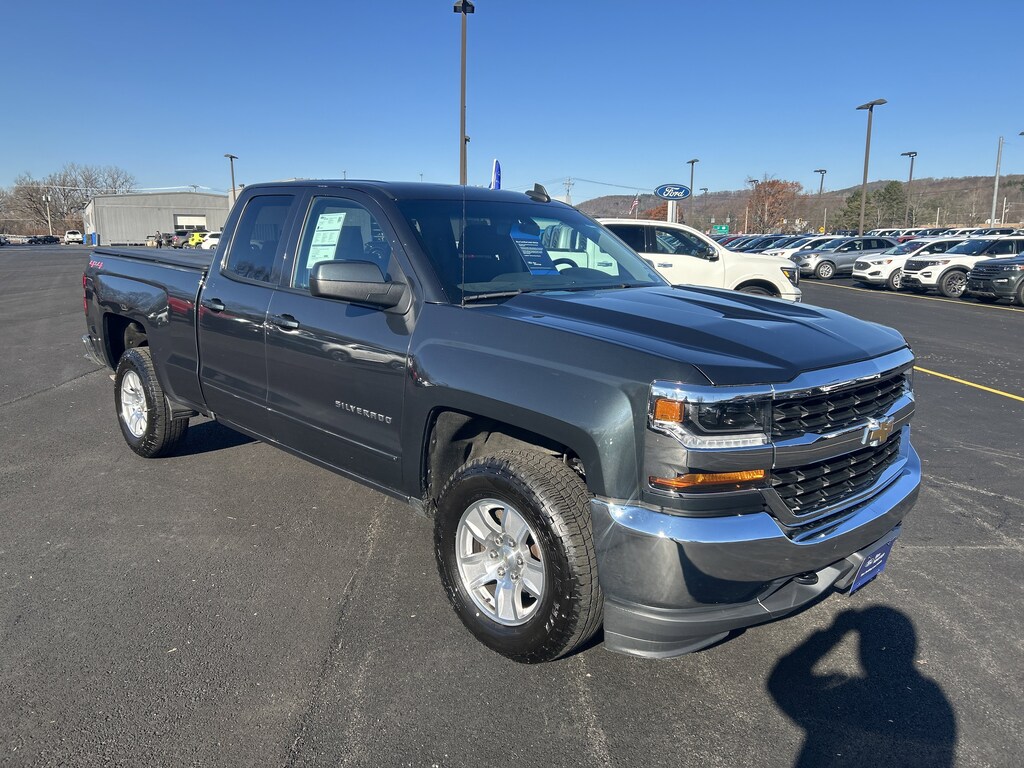 Certified 2019 Chevrolet Silverado 1500 LD LT 4WD Double Cab LT w/1LT