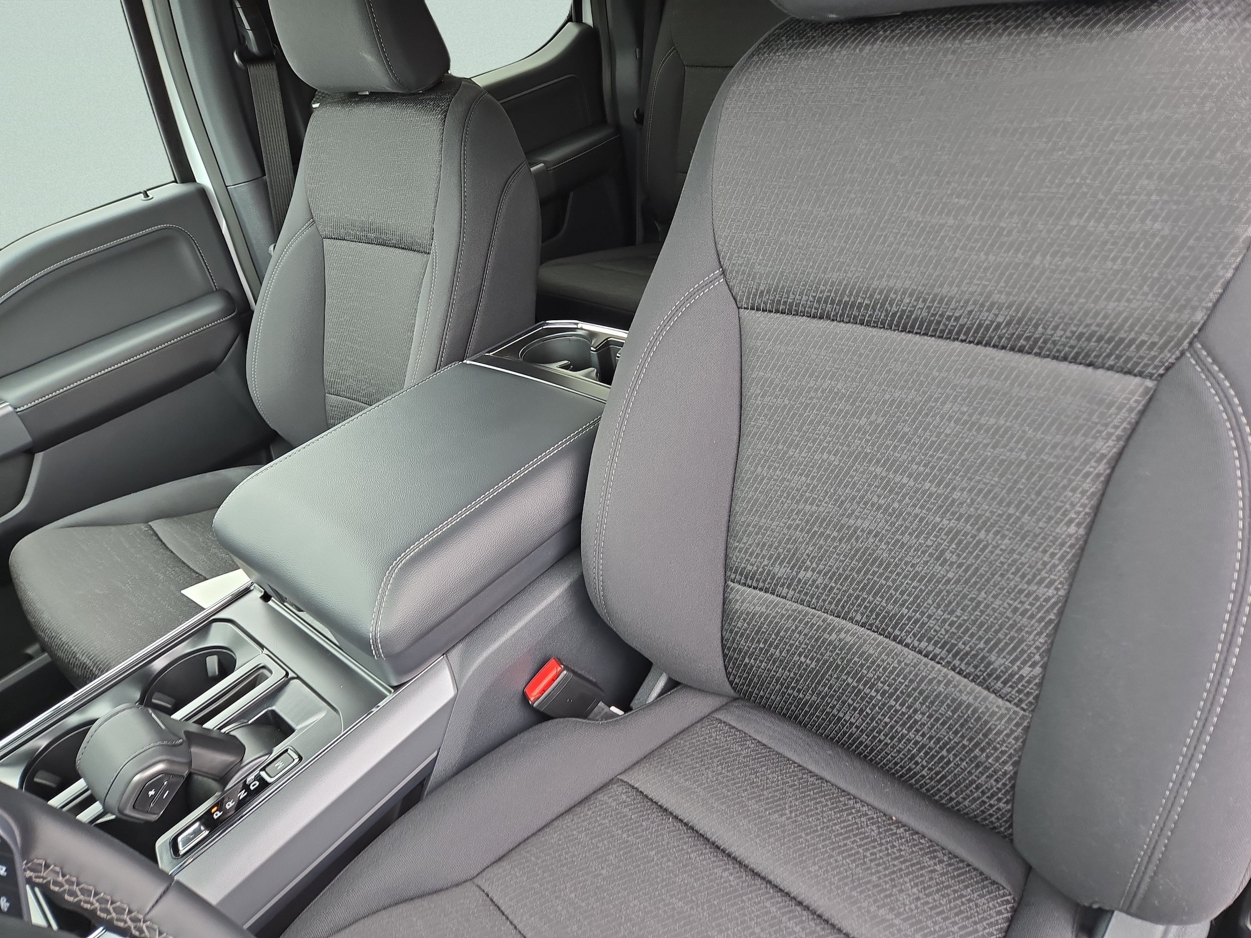 2026 Ford F-150 XLT - Photo 13