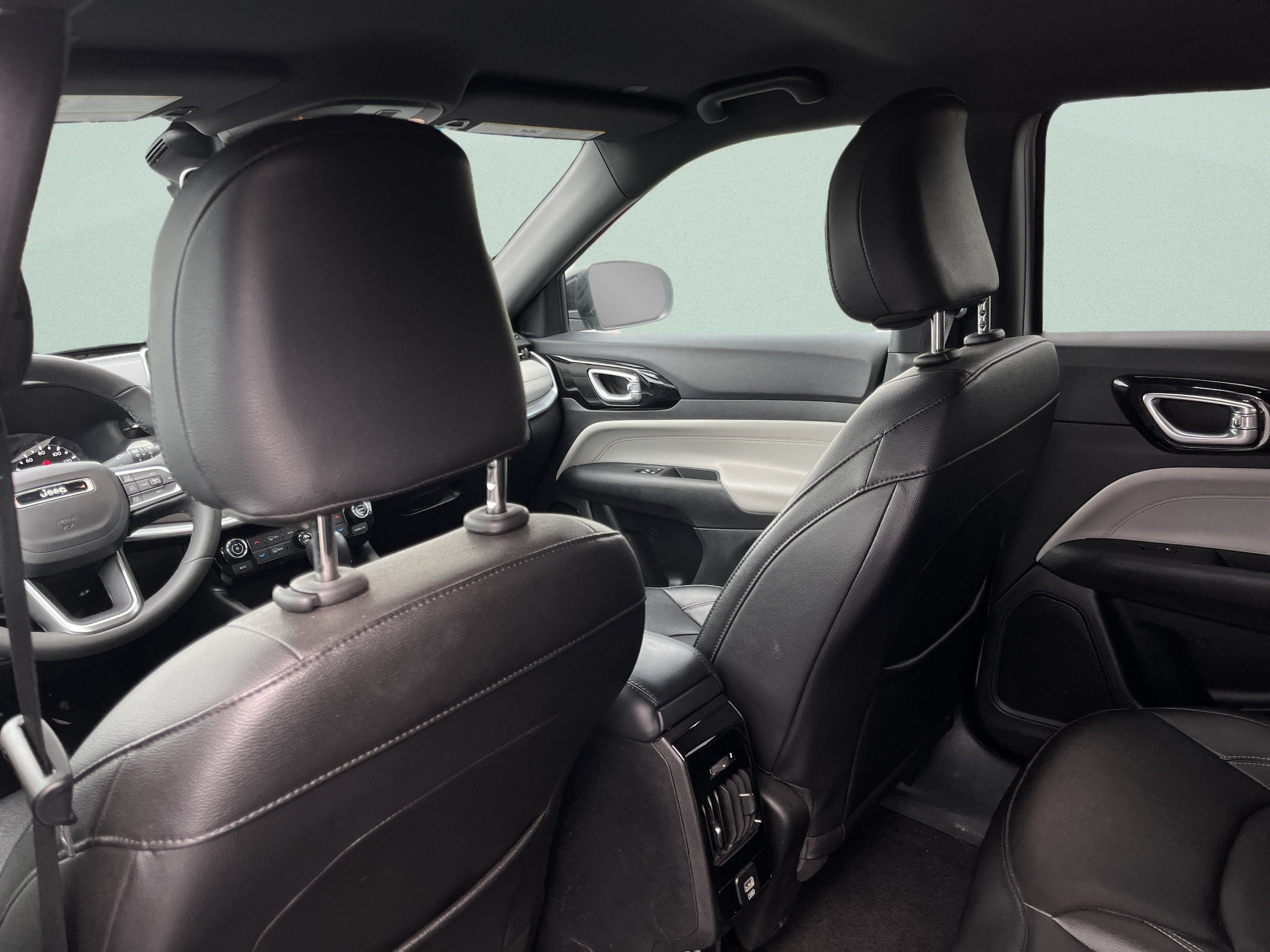 2025 Jeep Compass Limited - Photo 24
