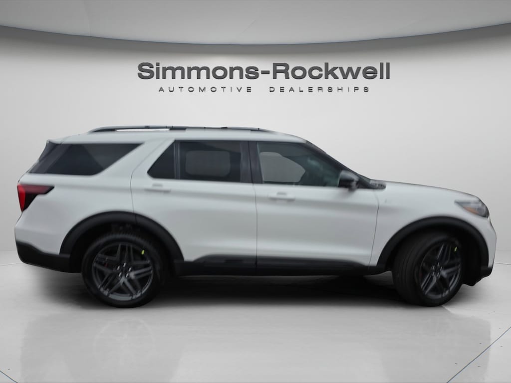 New 2026 Ford Explorer ST-Line SUV