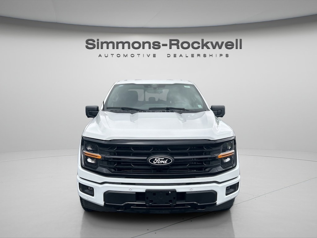 New 2025 Ford F-150 XLT Truck SuperCrew Cab