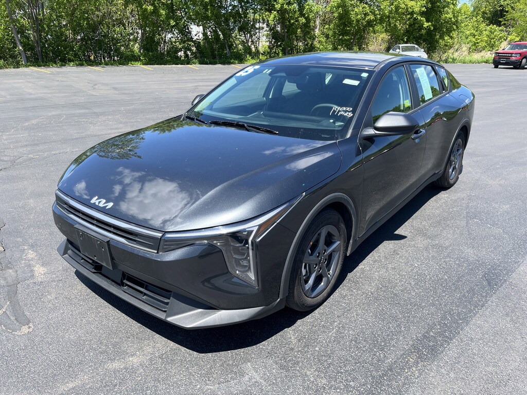 Used 2025 Kia K4 LXS Sedan