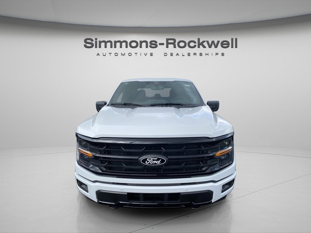 New 2025 Ford F-150 XLT Truck SuperCrew Cab