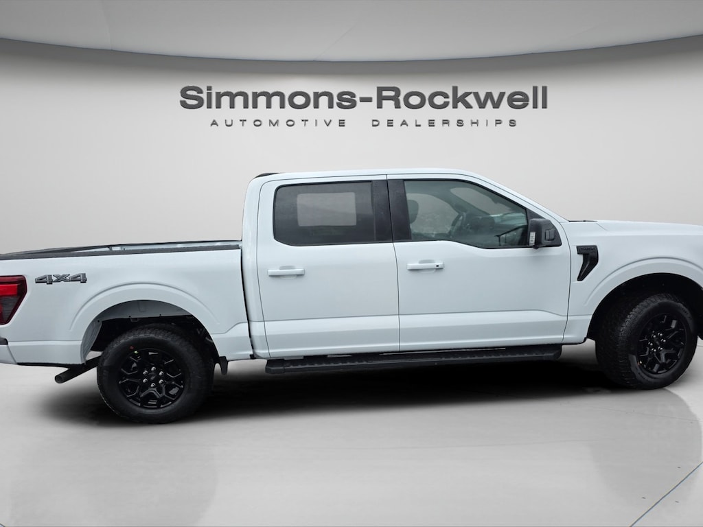 New 2025 Ford F-150 XLT Truck SuperCrew Cab