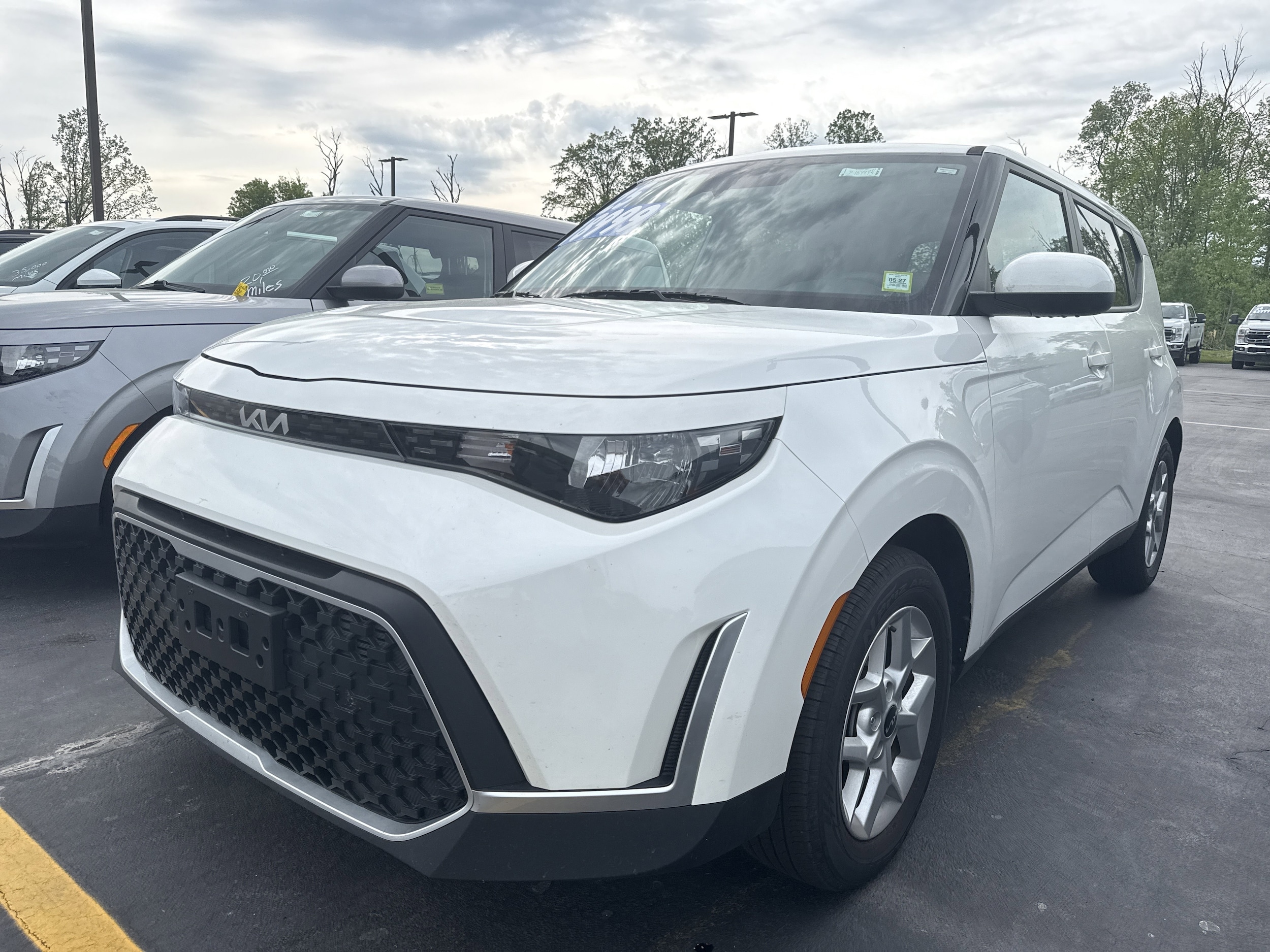 2025 Kia Soul 2.0L LX IVT's photo