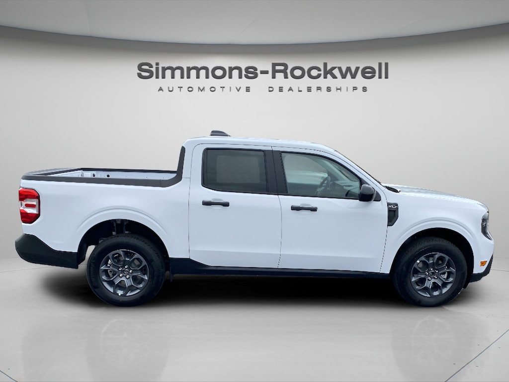 New 2025 Ford Maverick XLT Truck SuperCrew