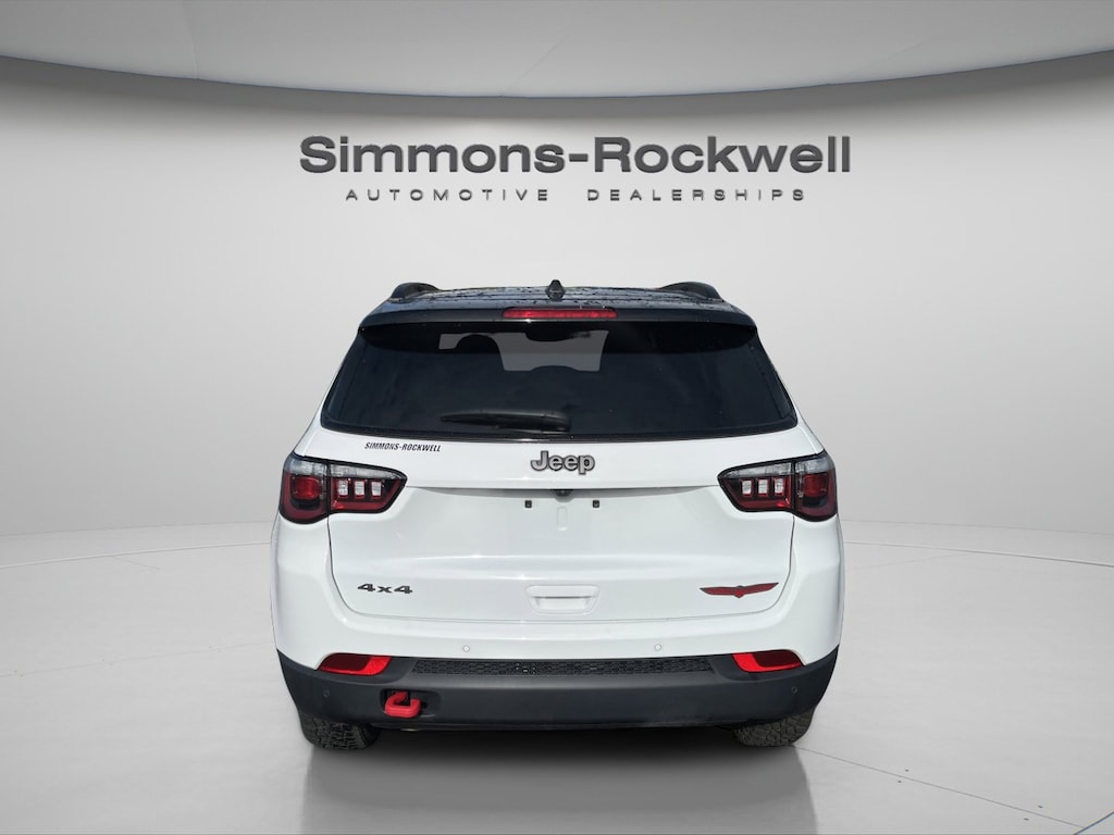 Used 2025 Jeep Compass Trailhawk SUV