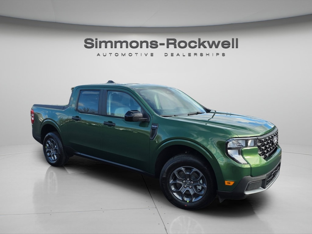 New 2025 Ford Maverick XLT Truck SuperCrew