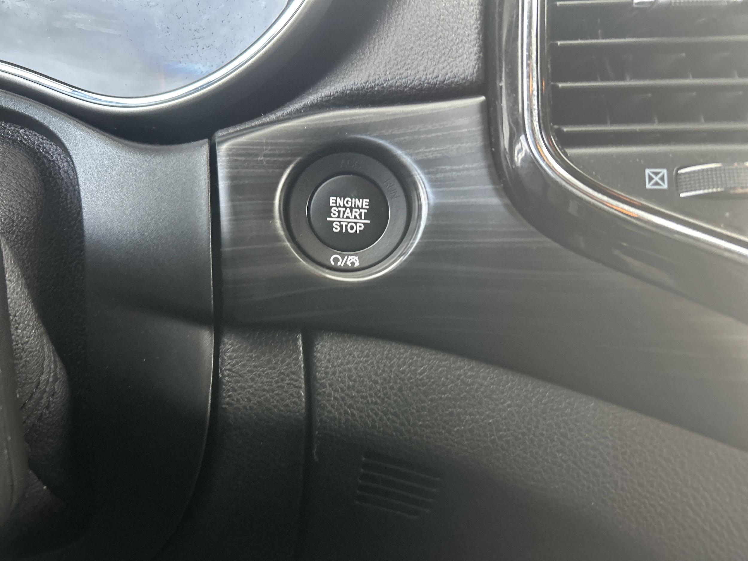 2022 Jeep Grand Cherokee WK Laredo X - Photo 22