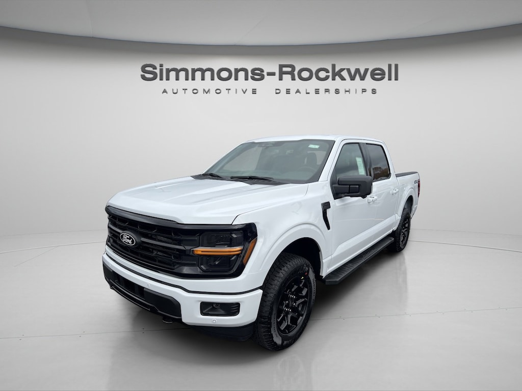 New 2025 Ford F-150 XLT Truck SuperCrew Cab